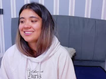 See _jeessy online Now @ gushy.cam