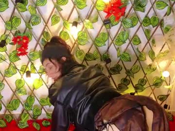 See _miss_karoline online Now @ gushy.cam