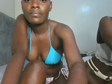 See _your_girl_twinkle online Now @ gushy.cam