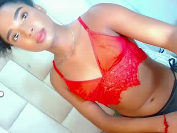 See Andreayano online Now @ gushy.cam