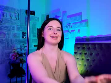 See Annterry online Now @ gushy.cam