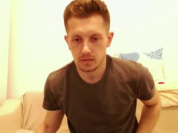 See Arromwilliam90 online Now @ gushy.cam