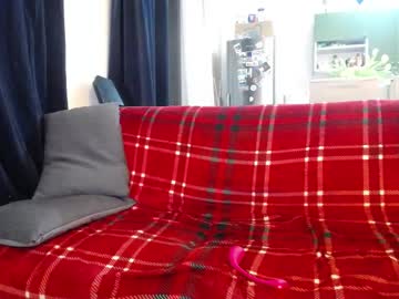 See Blond_woman online Now @ gushy.cam