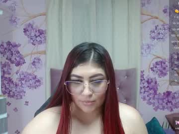 See Briathomas online Now @ gushy.cam