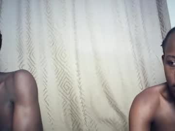 See Butterflyblack2 online Now @ gushy.cam