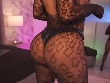 See Charlotte_harriz online Now @ gushy.cam