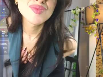 See Chelseaclem online Now @ gushy.cam