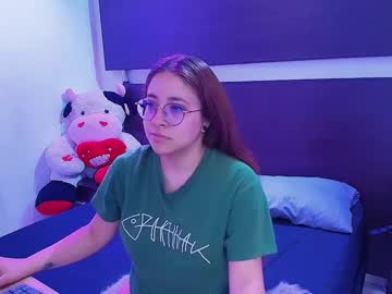 See Crystal_rennie online Now @ gushy.cam