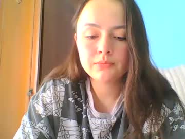 See Emily_morning_dew online Now @ gushy.cam