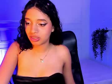 See Emmysmith1 online Now @ gushy.cam