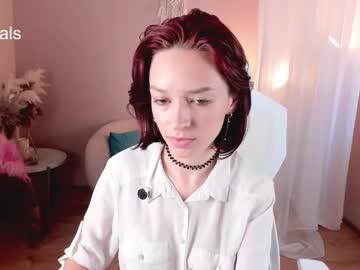 See Forget_queen online Now @ gushy.cam