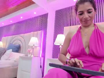See Gabrielarousse_ online Now @ gushy.cam