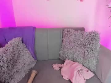 See Kyomi_chang online Now @ gushy.cam