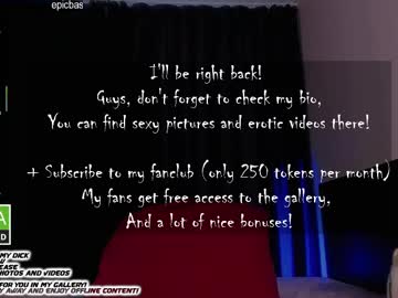 See Lee_green online Now @ gushy.cam