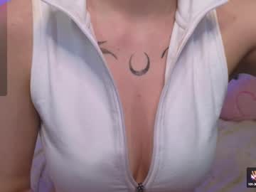 See Lezy_liza online Now @ gushy.cam