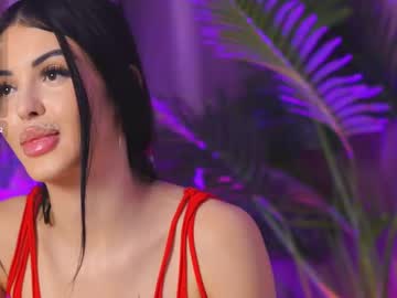 See Lila_hottie_rosie online Now @ gushy.cam