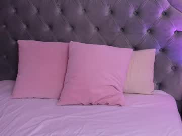 See Lucyaddison online Now @ gushy.cam