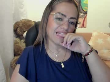 See Marianalopez81 online Now @ gushy.cam
