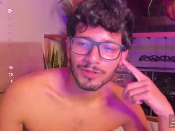 See Nicolasrodrii online Now @ gushy.cam