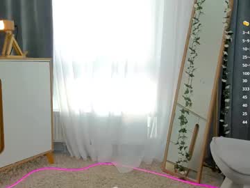 See Odeliabrownell online Now @ gushy.cam