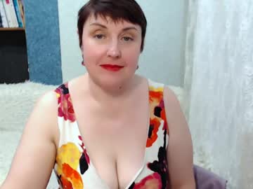 See Rainbowladyy online Now @ gushy.cam