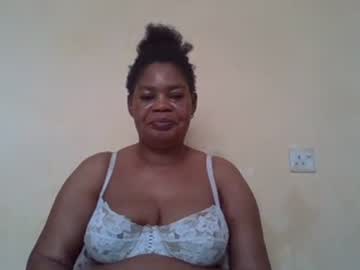 See Sexydove2 online Now @ gushy.cam