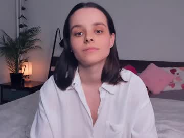 See Shimmering_stars online Now @ gushy.cam