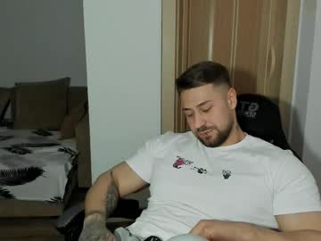 See Trentwest_ online Now @ gushy.cam