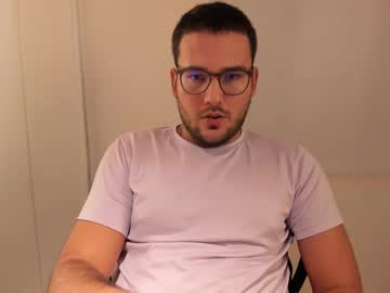 See Vito_ferrero online Now @ gushy.cam