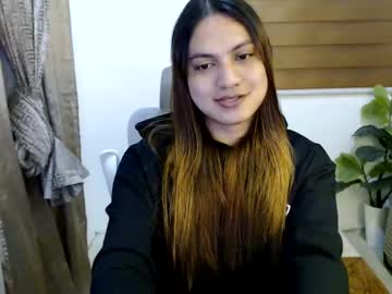 See Xxjulielovesyouxx online Now @ gushy.cam