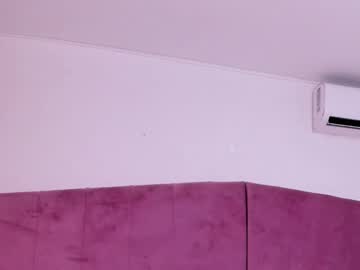 See Zeussestrellita online Now @ gushy.cam