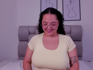 See Zophy_evans_ online Now @ gushy.cam